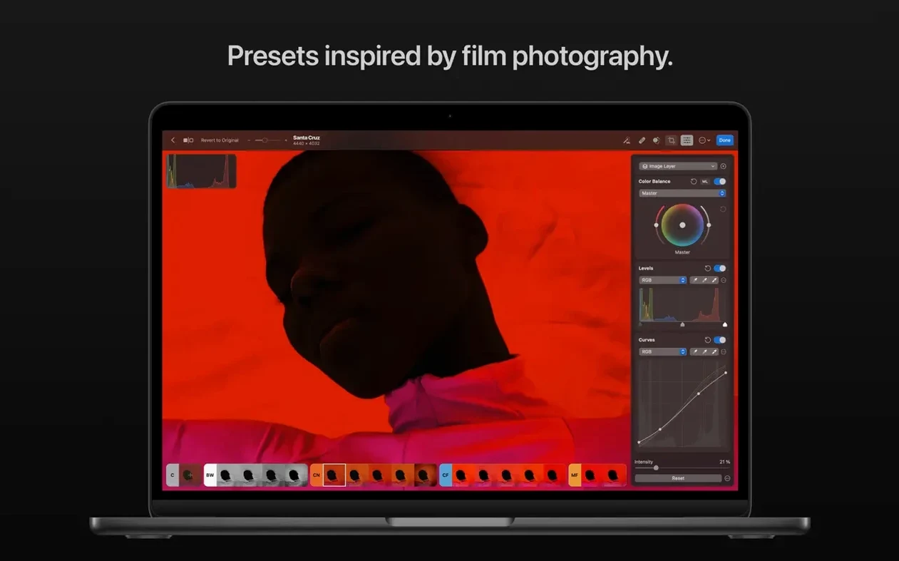 Photomator — frame 6 Photomator tools, view 6